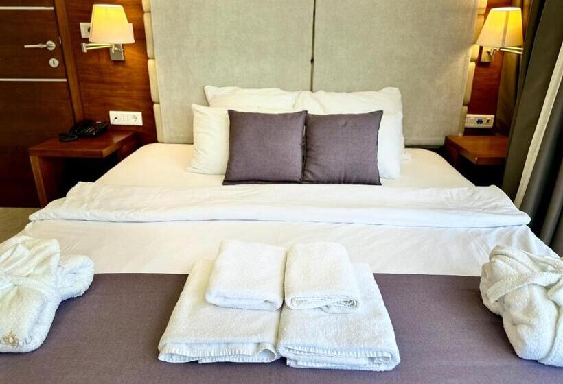 آپارتمان 1 خوابه با تراس, Porto Sole