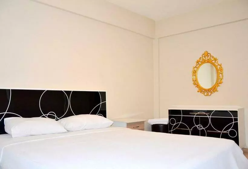 Economy Triple Room, Elit Hotel Corlu