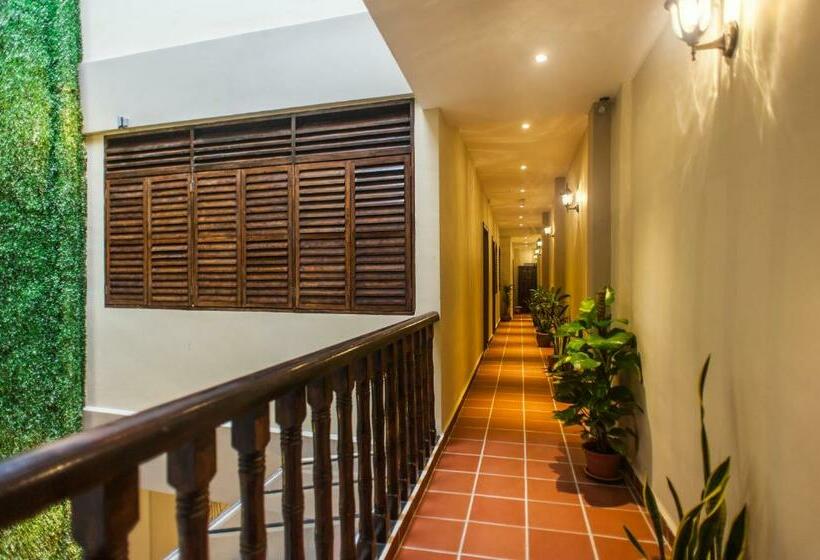 חדר דלוקס, Armenian Suite