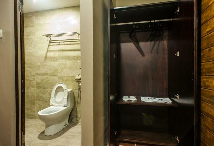 חדר דלוקס, Armenian Suite