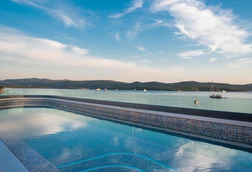 اتاق پرستیژ با چشمانداز دریا, Boutique Hotel La Roche