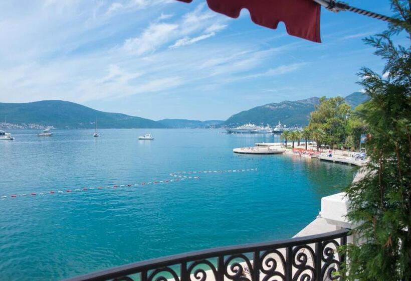 اتاق پرستیژ با چشم‌انداز دریا, Boutique Hotel La Roche