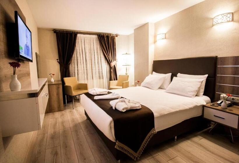 غرفة بيزنس, Business Han