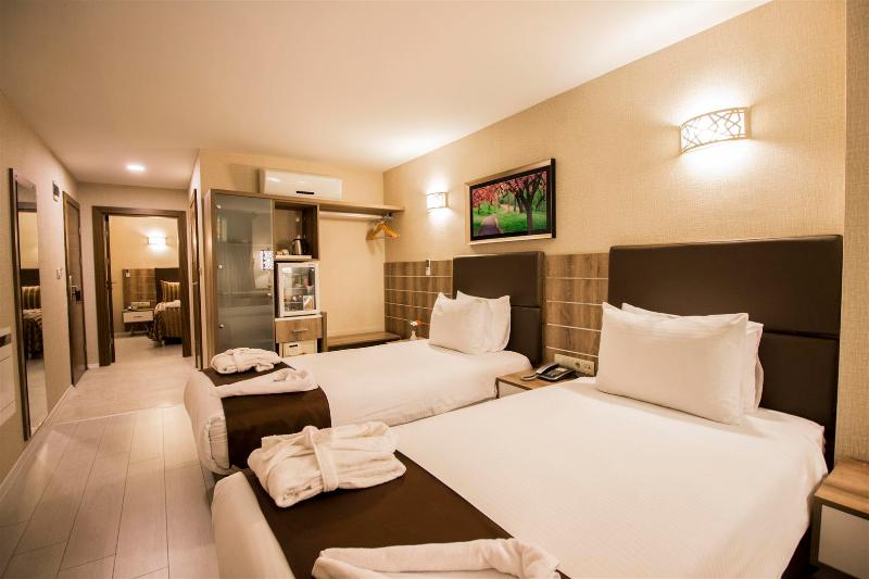 غرفة بريميوم, Business Han