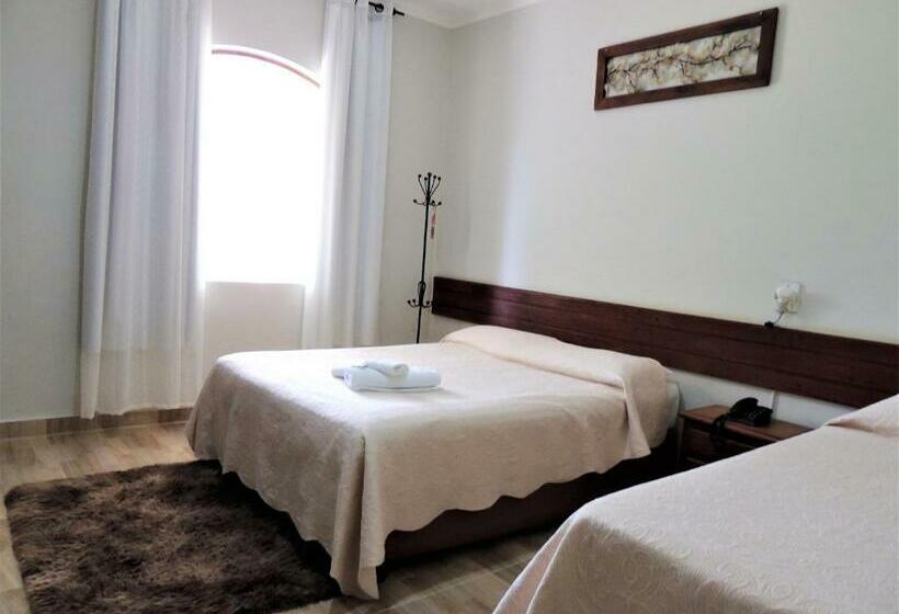 スタンダードトリプルルーム, Cabana Do Rei