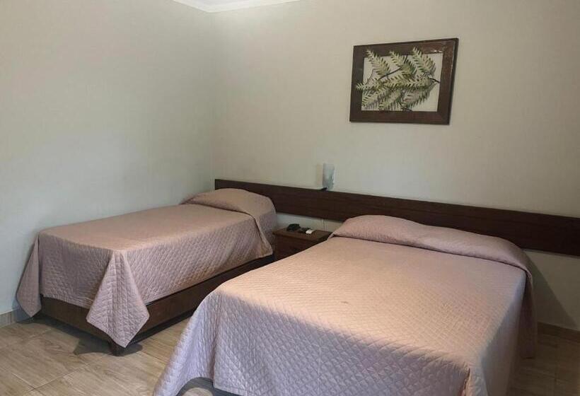 スタンダードトリプルルーム, Cabana Do Rei