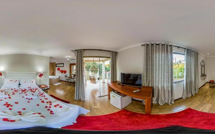 マスタースイートルーム, Cabana Do Rei