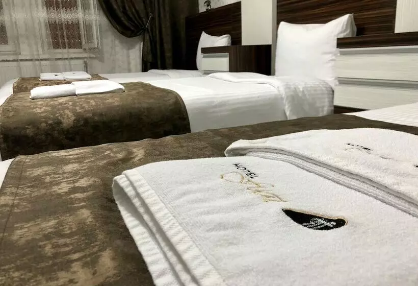 Cameră Triplă Standard, Fuat