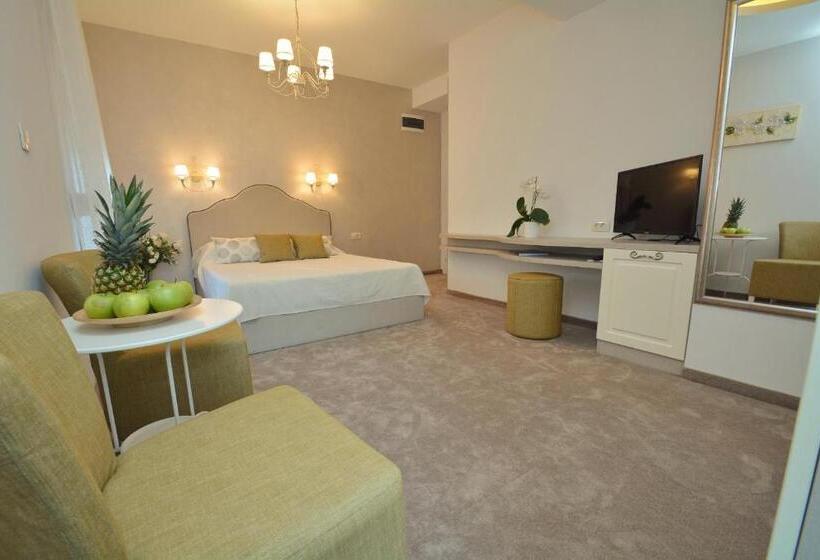 اتاق راحتی, Hermes Budva