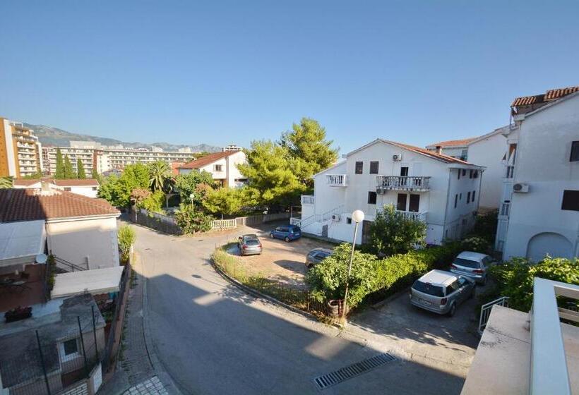 Comfort room with balcony, Hermes Budva