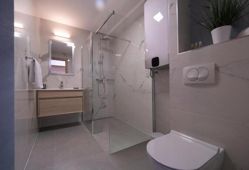 Comfort room with balcony, Hermes Budva
