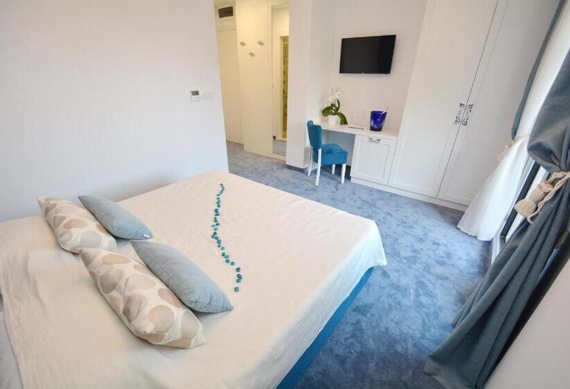 Comfort room with balcony, Hermes Budva