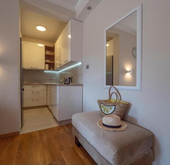 آپارتمان 2 خوابه, Hermes Budva