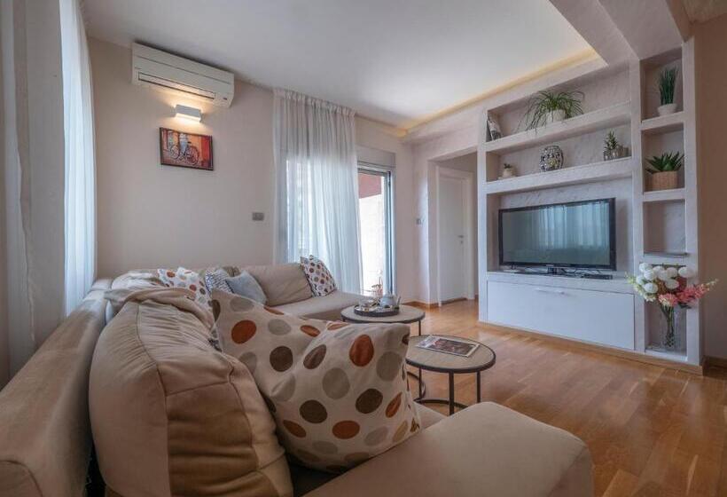 آپارتمان 2 خوابه, Hermes Budva