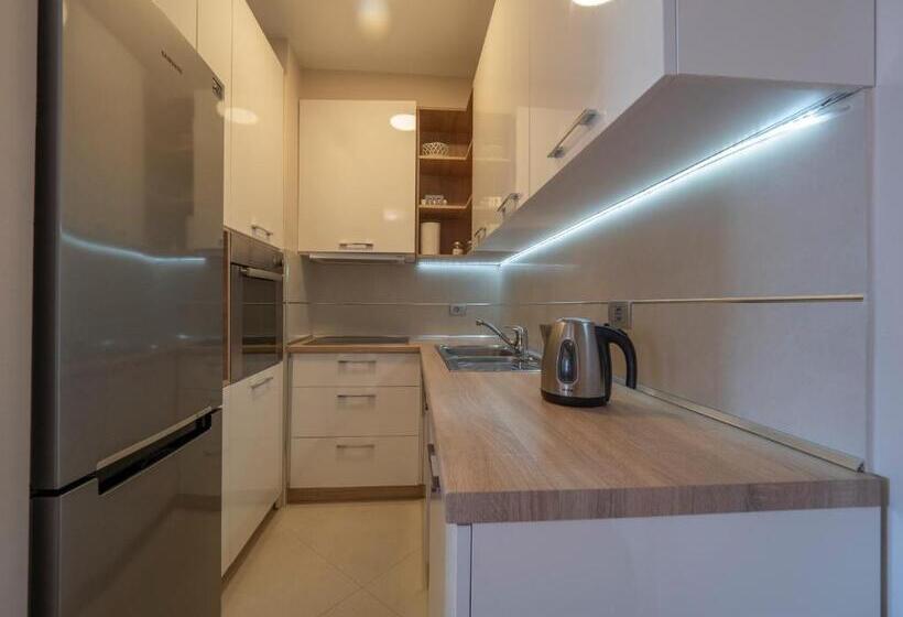 آپارتمان 2 خوابه, Hermes Budva