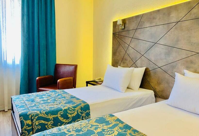 标准间, Hostapark