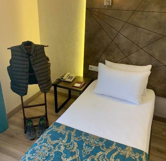 标准间, Hostapark