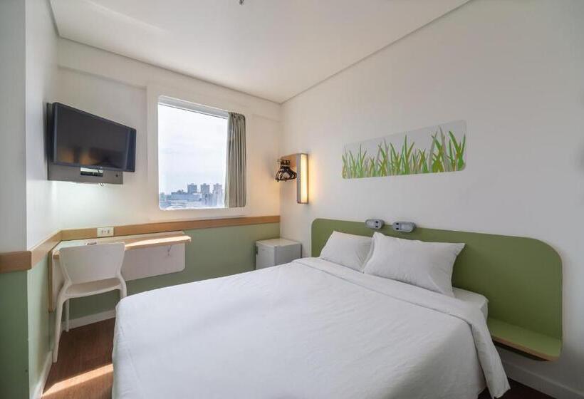 חדר סופריור, Ibis Budget Manaus