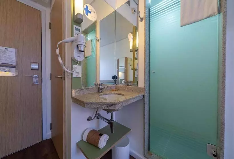 スーペリアールーム, Ibis Budget Manaus