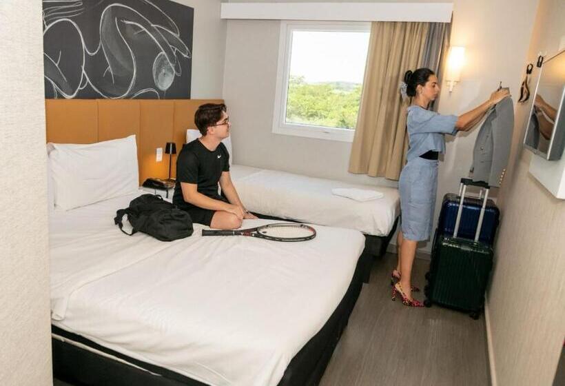 标准间, Ibis Catanduva