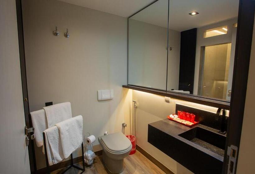 带大床的高级房间, Ibis Catanduva