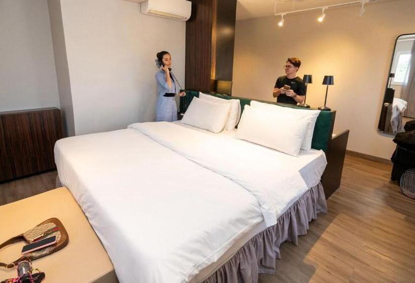 带大床的高级房间, Ibis Catanduva