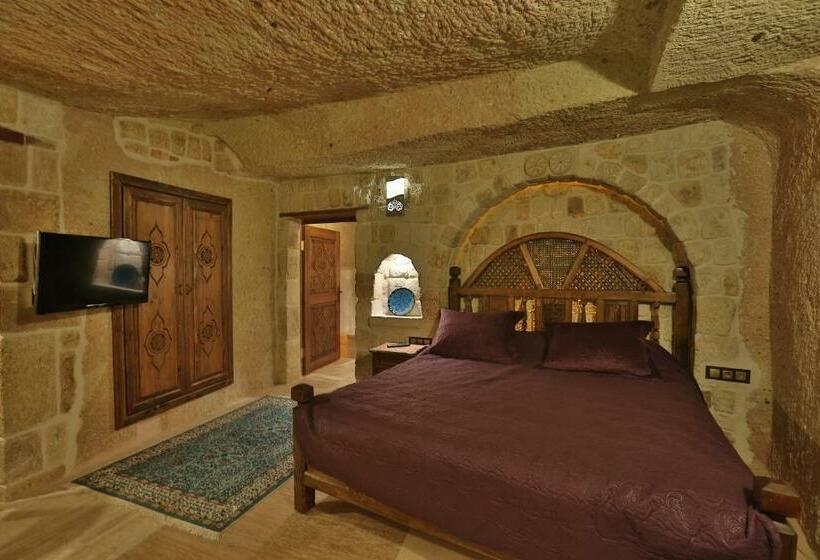 주니어 스위트, Oread Cave Suites