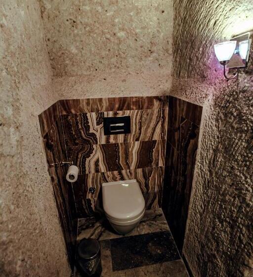 Люкс Deluxe Кровать Кинг, Oread Cave Suites