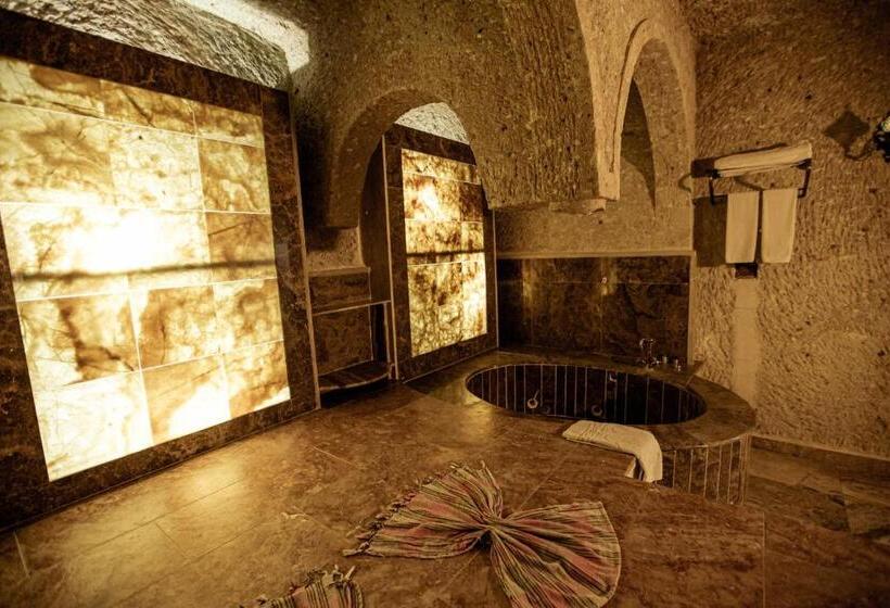 발코니가 있는 스위트, Oread Cave Suites