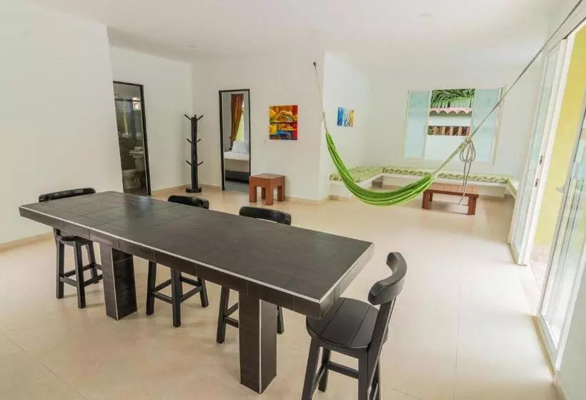 スリーベッドルーム ヴィラ, Paloverde Villas Campestres