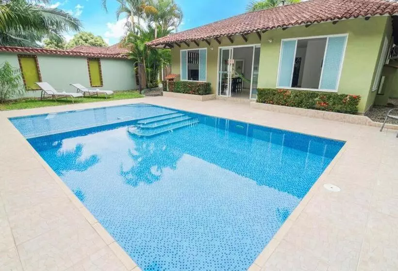 スリーベッドルーム ヴィラ, Paloverde Villas Campestres