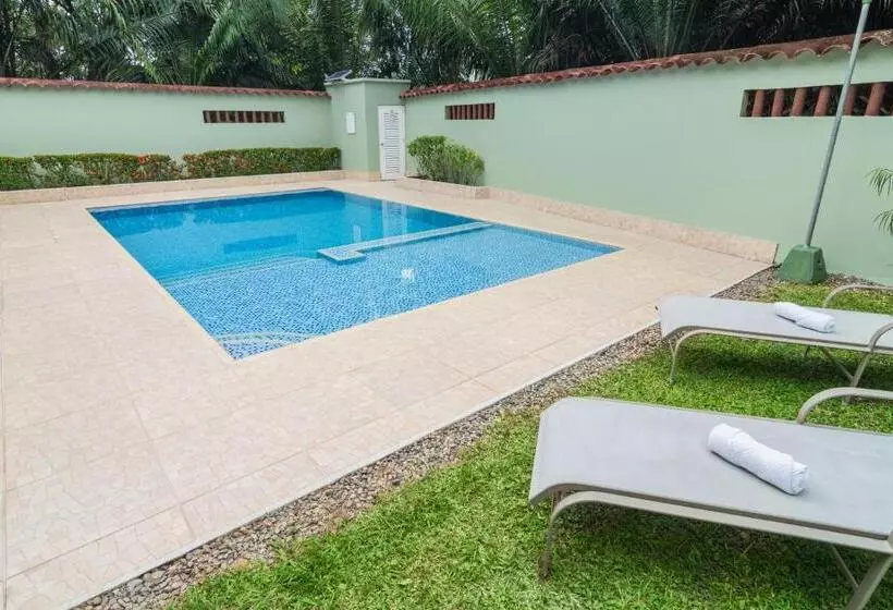 スリーベッドルーム ヴィラ, Paloverde Villas Campestres