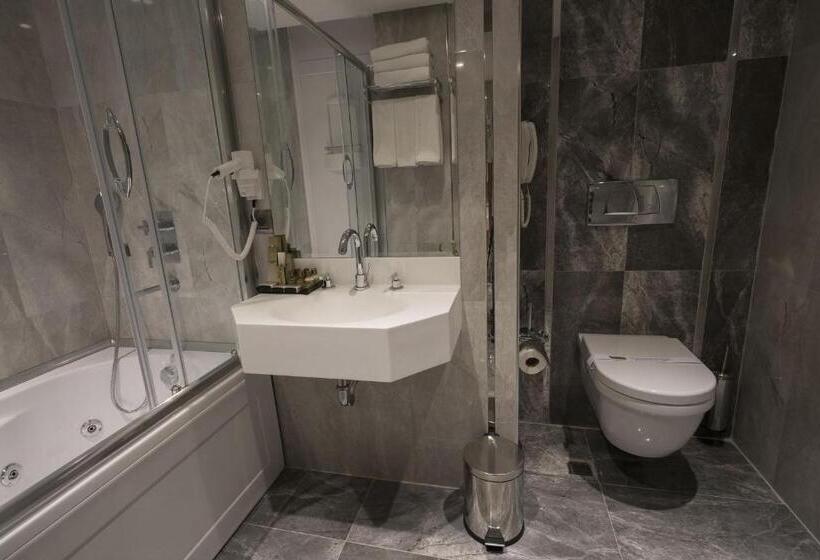 Quarto deluxe, Seven Deep