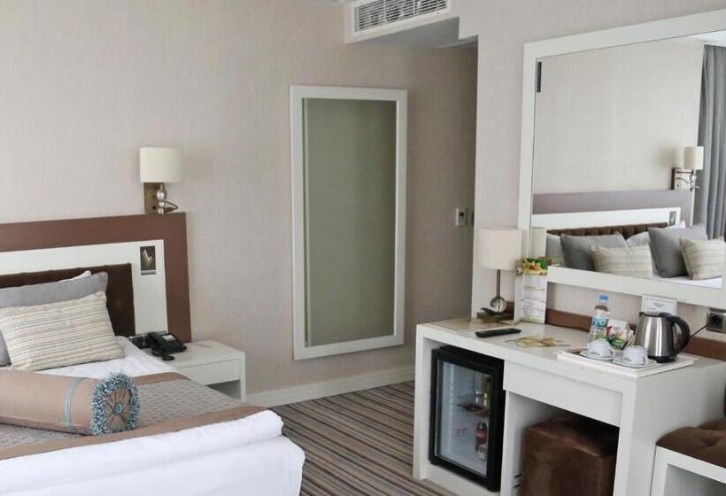 Quarto standart individual, Seven Deep