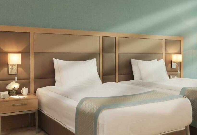 Quarto superior, The Ankara