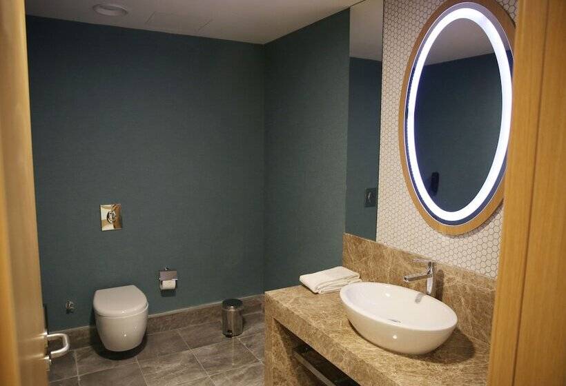 Quarto standard, The Ankara