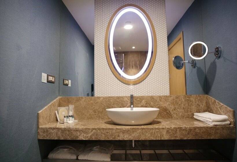 Quarto standard, The Ankara