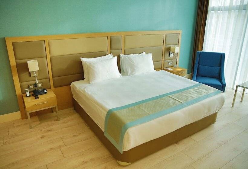 Quarto superior, The Ankara