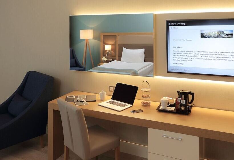 Quarto superior, The Ankara