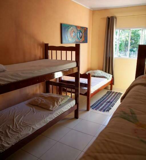 חדר משפחתי חדר אמבטיה משותף, Oca Delfim