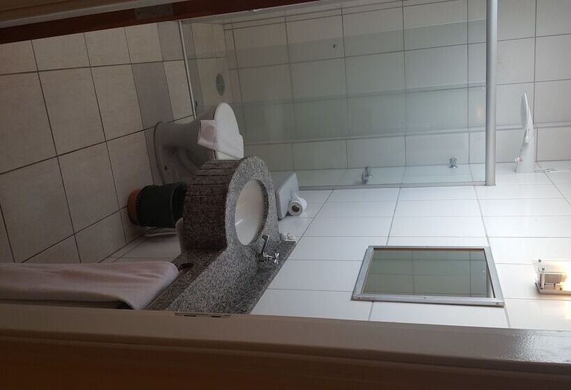 スタンダードトリプルルーム, Habitat Hotel De Leme Ltda