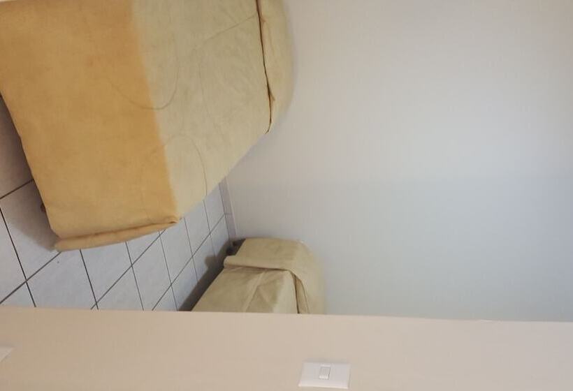 Standaard Driepersoonskamer, Habitat Hotel De Leme Ltda