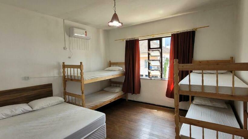 غرفة سوبيريور عائلية, Hostel Rota Do Vale