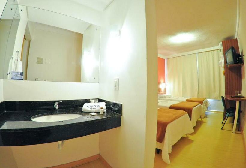 豪华三人间, Aguadero