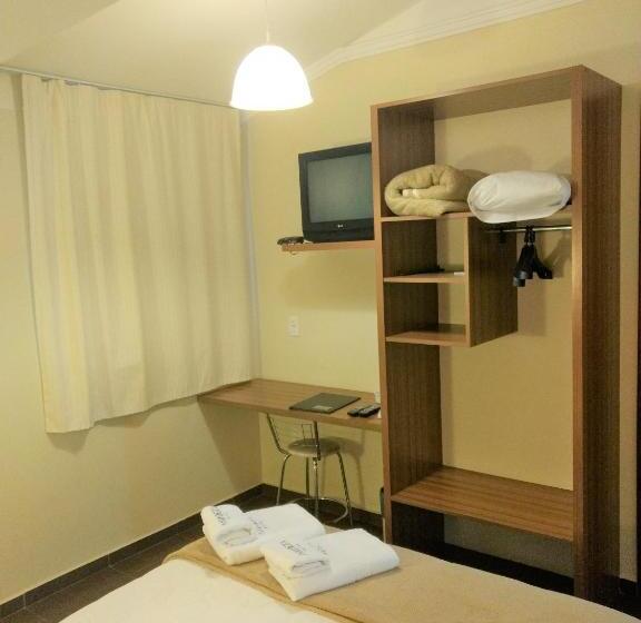 行政房间, Aguadero