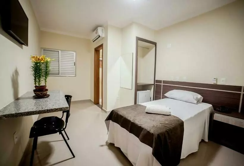 スタンダードシングルルーム, Apoema
