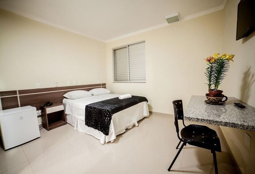 غرفة قياسية, Apoema