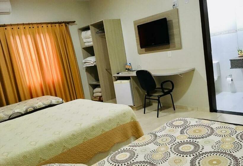 غرفة قياسية ثلاثية, Faeli