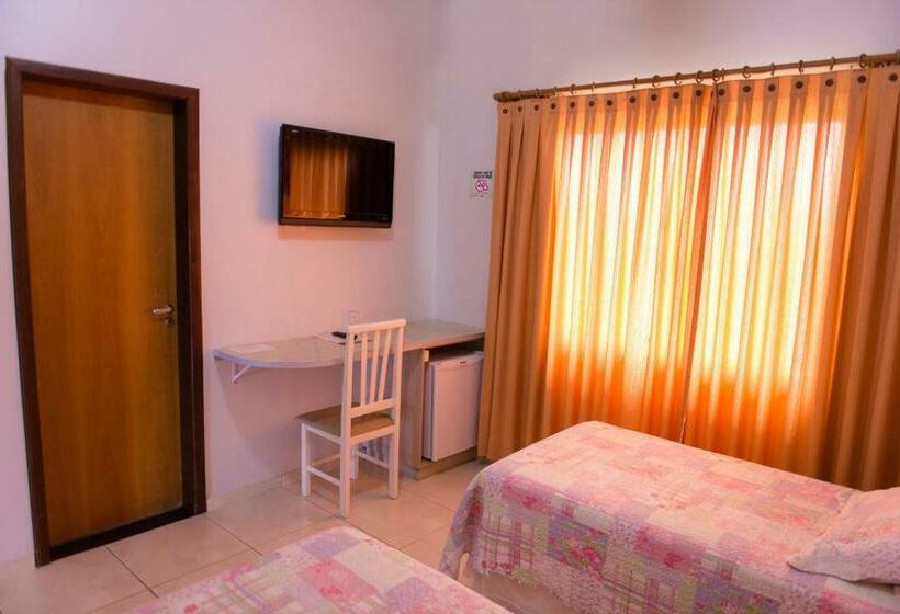 غرفة قياسية, Faeli