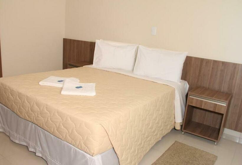 Номер Deluxe, Itália